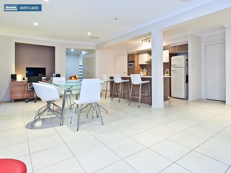 42 Nicklaus Parade, North Lakes QLD 4509