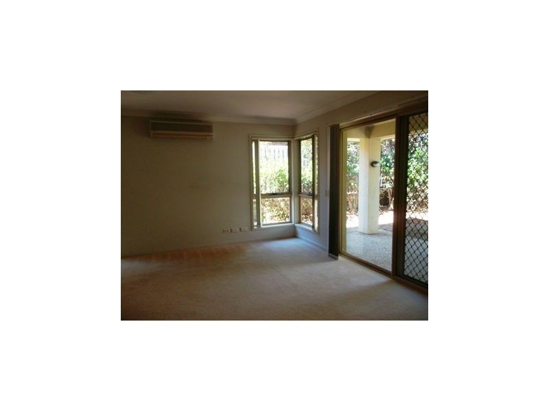 2 Atthow, North Lakes QLD 4509