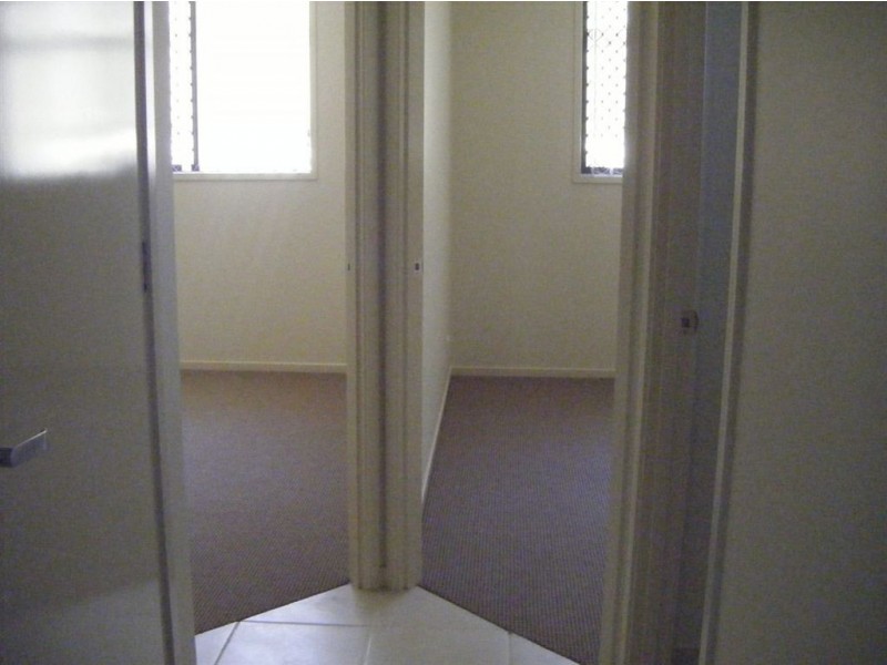 27 Rawlins, North Lakes QLD 4509