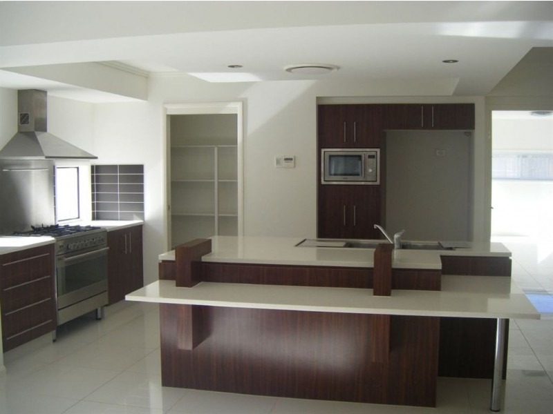 21 Warabi, North Lakes QLD 4509