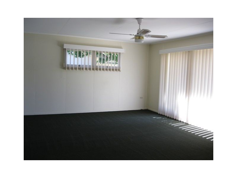 227 Scarborough Road, Scarborough QLD 4020