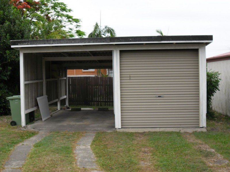 227 Scarborough Road, Scarborough QLD 4020