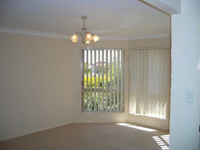 12 Monaghan Street, North Lakes QLD 4509