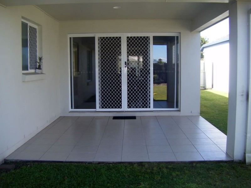 29 Dotterel Cresant, North Lakes QLD 4509