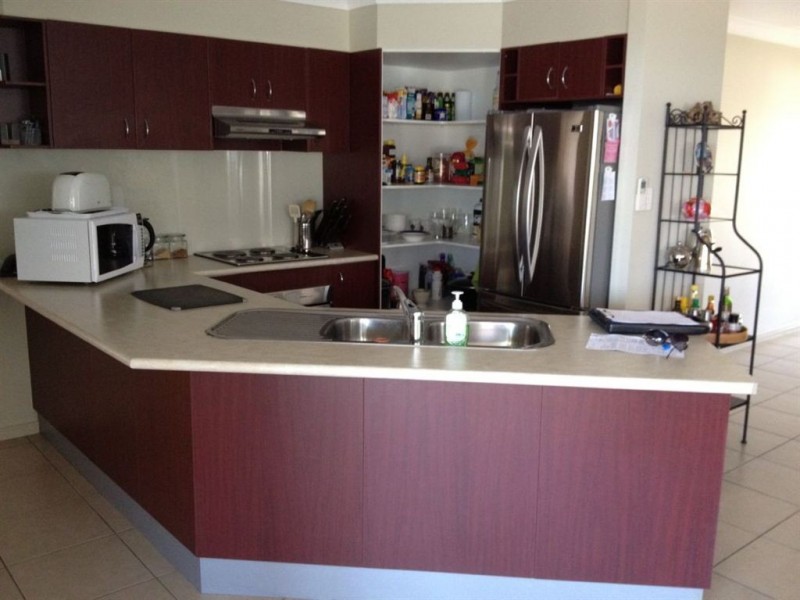 29 Dotterel Crescent, North Lakes QLD 4509