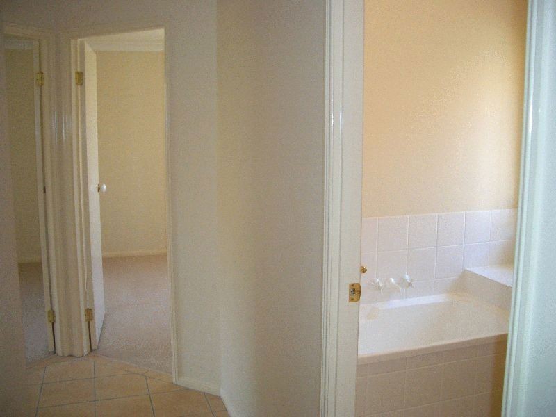 12 Monaghan Street, North Lakes QLD 4509