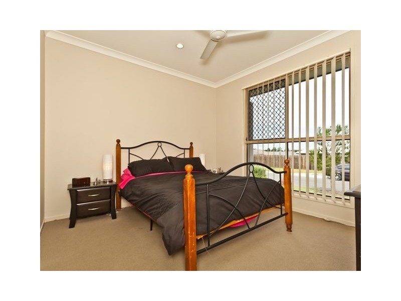 18 Player Street, North Lakes QLD 4509