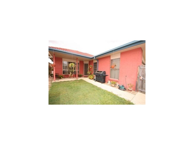 38 Pinnock, North Lakes QLD 4509