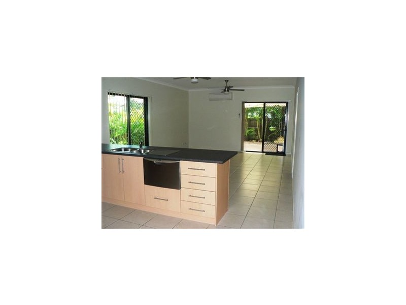 22 Kurrajong, North Lakes QLD 4509