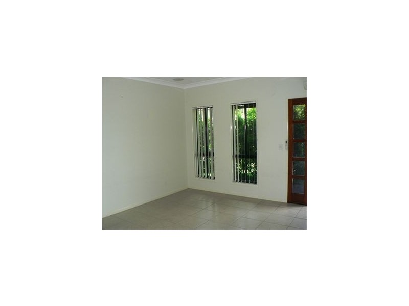 22 Kurrajong, North Lakes QLD 4509