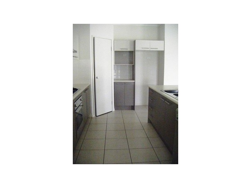 11 Foambark, North Lakes QLD 4509