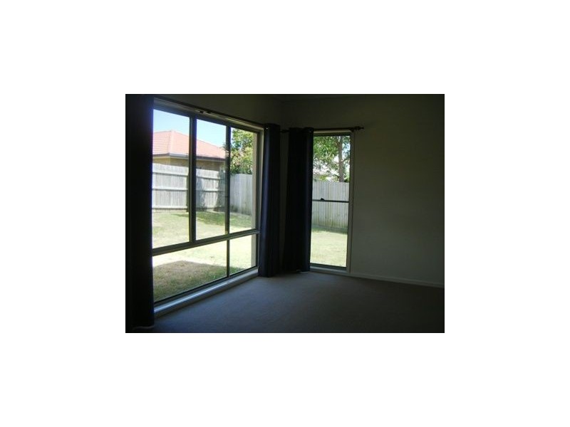 11 Foambark, North Lakes QLD 4509