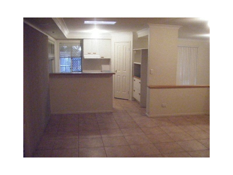 54 Eucumbene Drive, Petrie QLD 4502