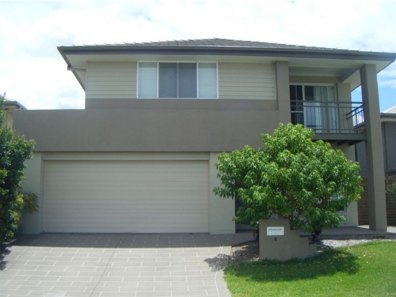 4 Armour Close, North Lakes QLD 4509