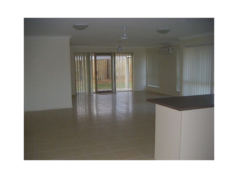 11 Eve Court, Kallangur QLD 4503