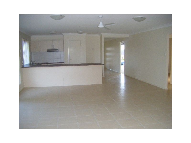 11 Eve Court, Kallangur QLD 4503