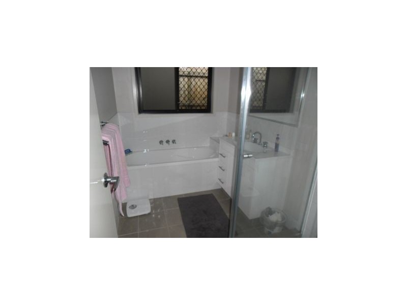 6 Tamar Circuit, North Lakes QLD 4509