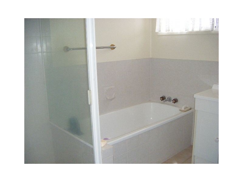 12 Valiant Crescent, Strathpine QLD 4500
