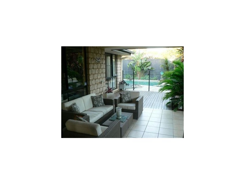 33 Grampion, North Lakes QLD 4509