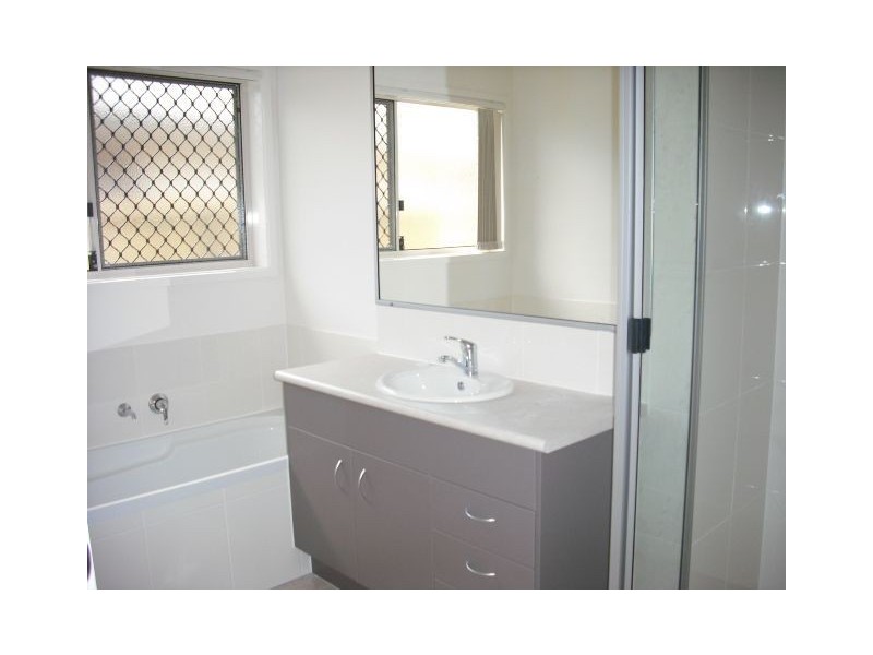 27 Klien, North Lakes QLD 4509