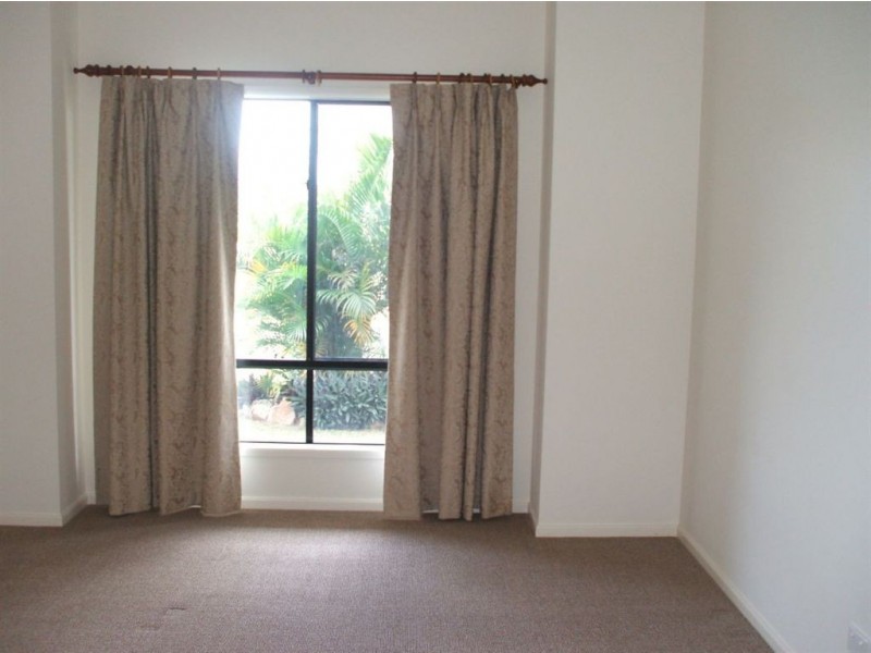 44 Cottonwood, North Lakes QLD 4509