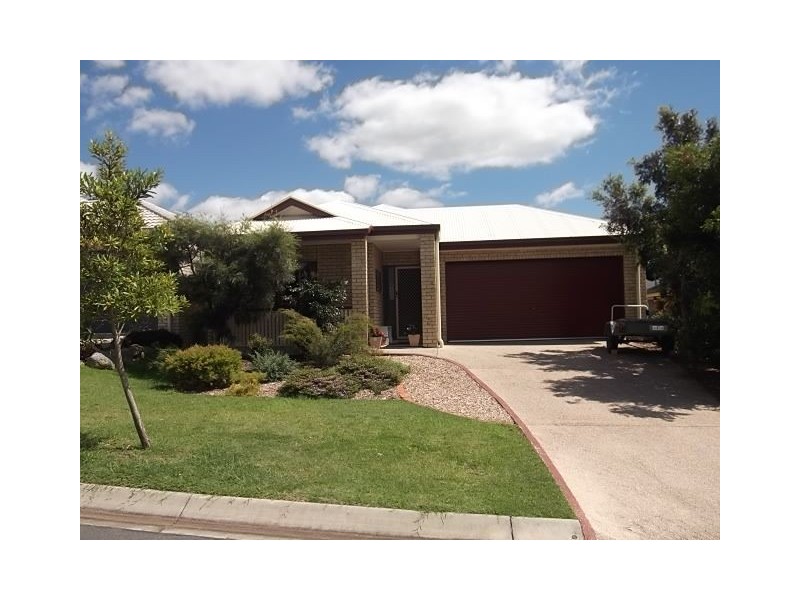 11 Whiteceder Circuit, North Lakes QLD 4509