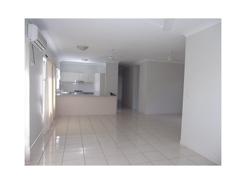 11 Whiteceder Circuit, North Lakes QLD 4509