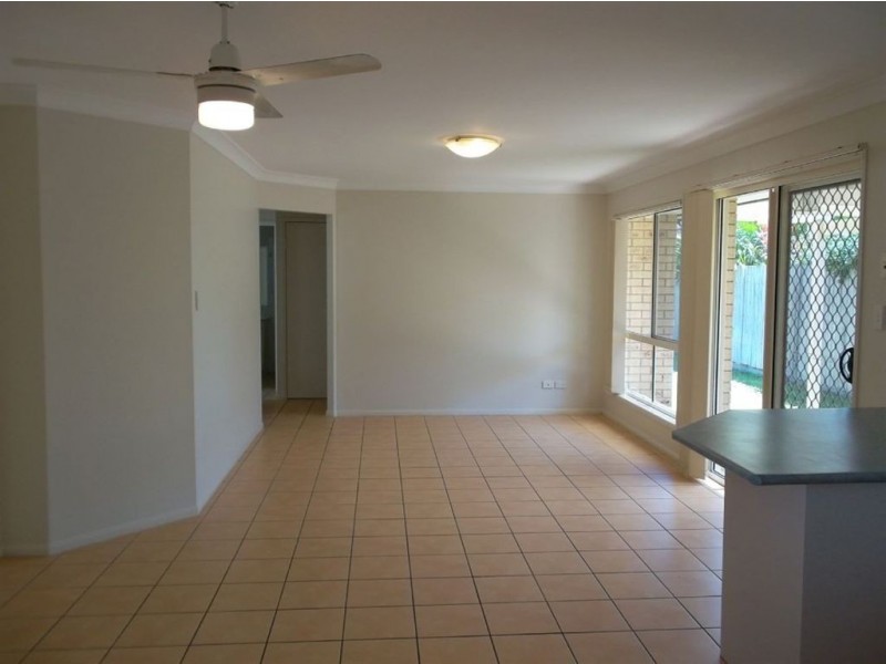 17 Page St, North Lakes QLD 4509