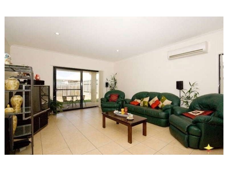 22 Kennedia court, North Lakes QLD 4509