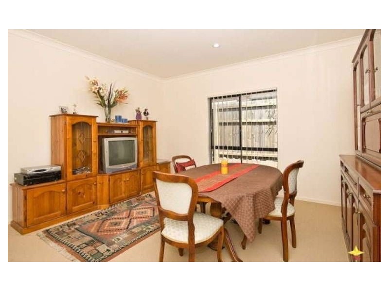 22 Kennedia court, North Lakes QLD 4509