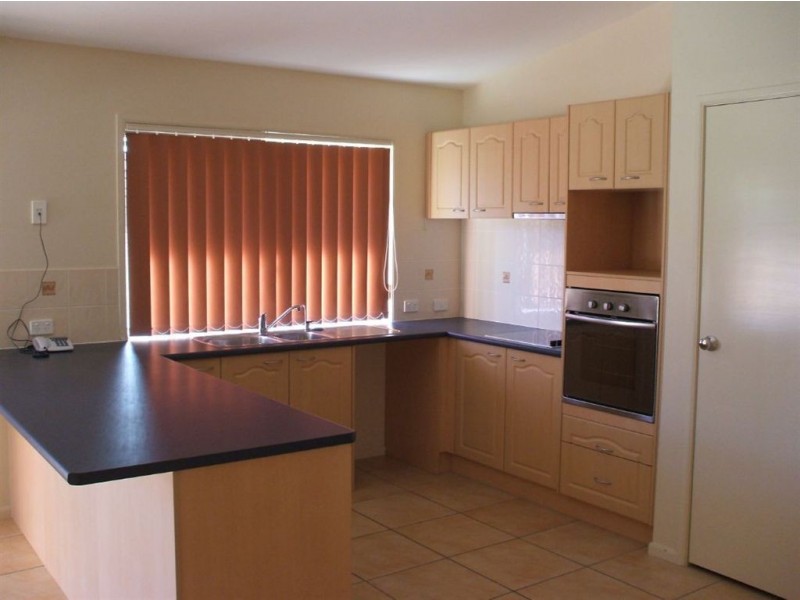 7 Pearson Court, North Lakes QLD 4509