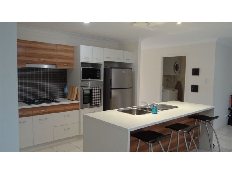 36 Ulysses Street, Kallangur QLD 4503