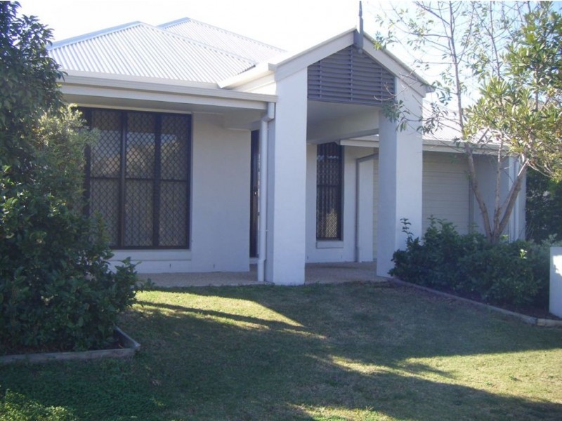 7 Pandorea Circuit, North Lakes QLD 4509