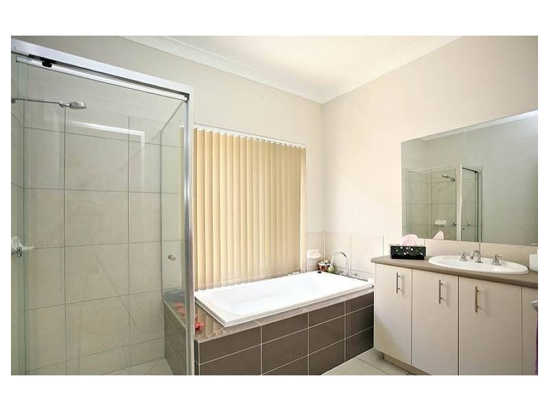 31 Dusky Street, North Lakes QLD 4509