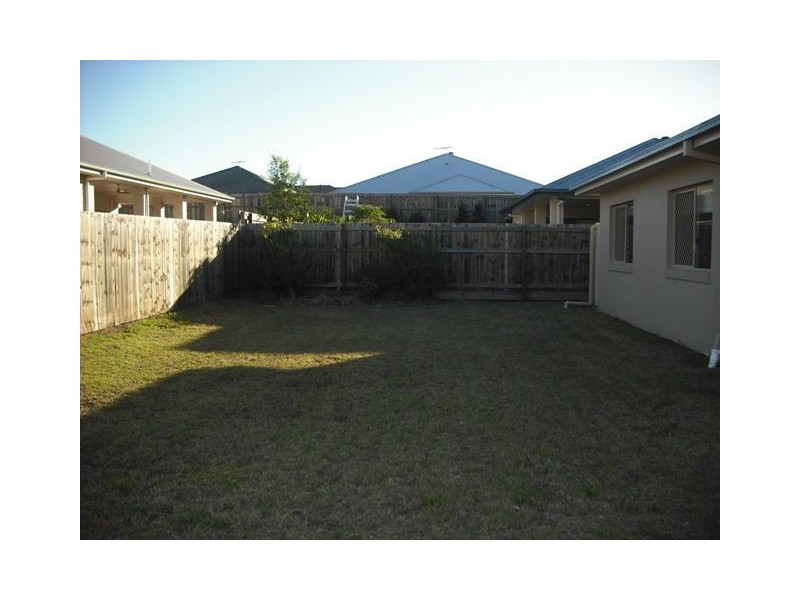 37 Echidna Parade, North Lakes QLD 4509