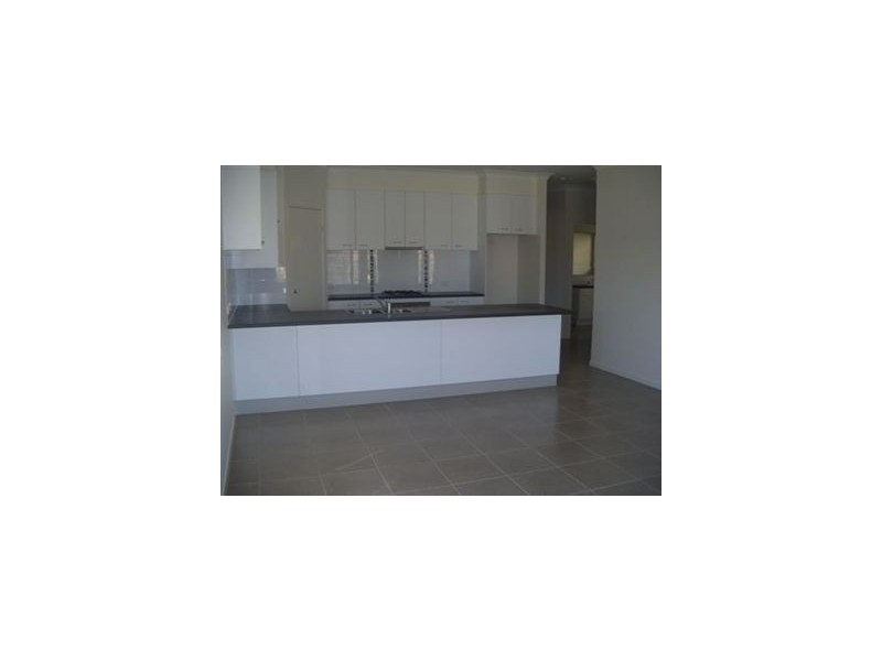 15 Warabi Crescent, North Lakes QLD 4509