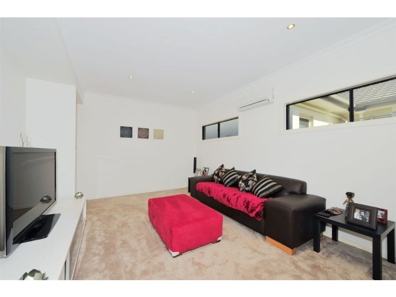 6 Ballesteros Street, North Lakes QLD 4509