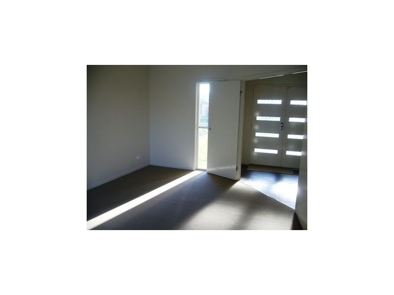 9 Petrie Crescent, Aspley QLD 4034