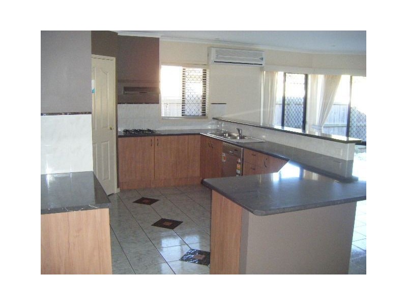 12 Dorrigo Court, North Lakes QLD 4509