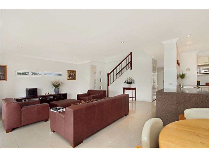 7 Echidna Parade, North Lakes QLD 4509