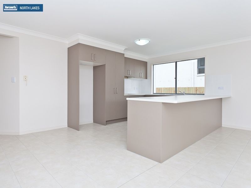 10 Melville parade, North Lakes QLD 4509