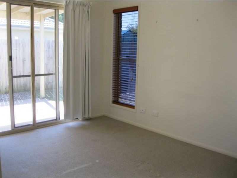 16 brockman st, North Lakes QLD 4509
