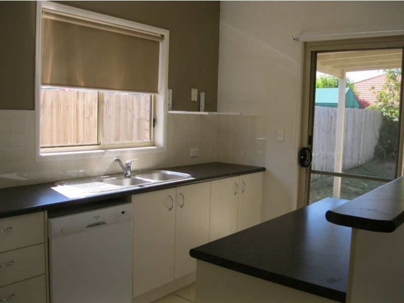 16 brockman st, North Lakes QLD 4509