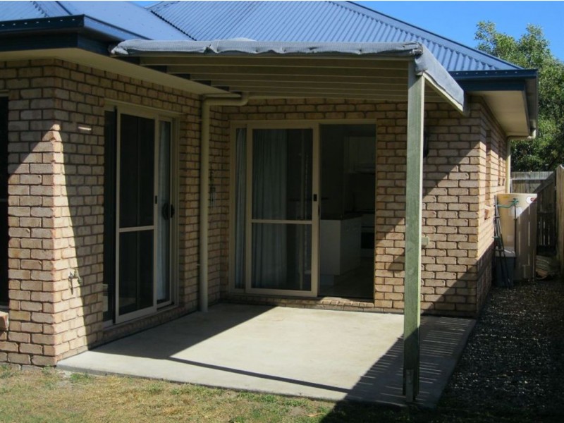 16 brockman st, North Lakes QLD 4509