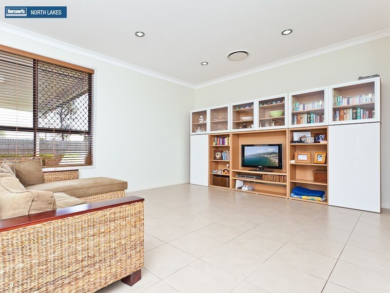 19 Warabi Crescent, North Lakes QLD 4509