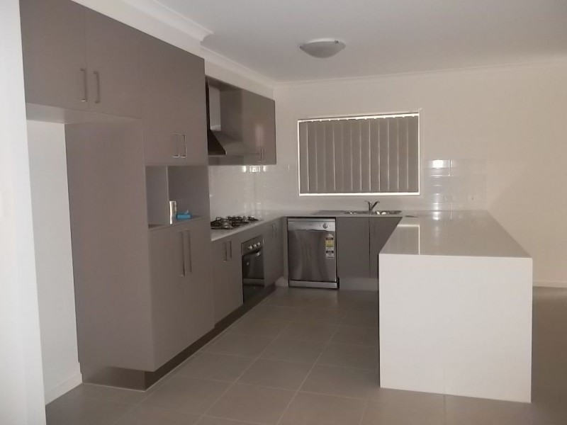 216 MacDonald Drive, Narangba QLD 4504