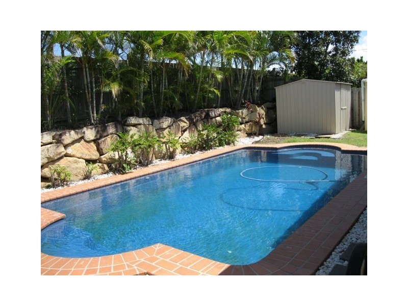 12 Dorrigo Court, North Lakes QLD 4509