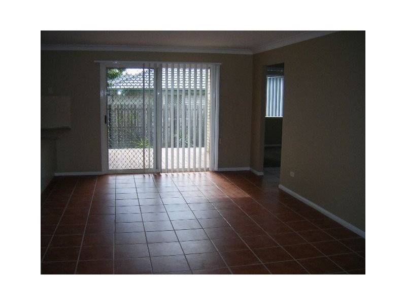 8/17 Denham Street, Bracken Ridge QLD 4017