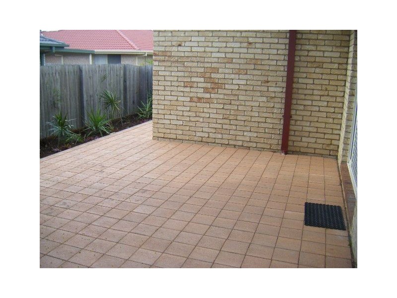 8/17 Denham Street, Bracken Ridge QLD 4017