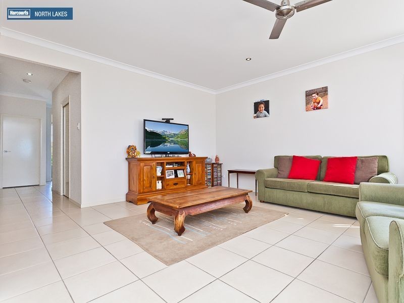118 Mackintosh Drive, North Lakes QLD 4509